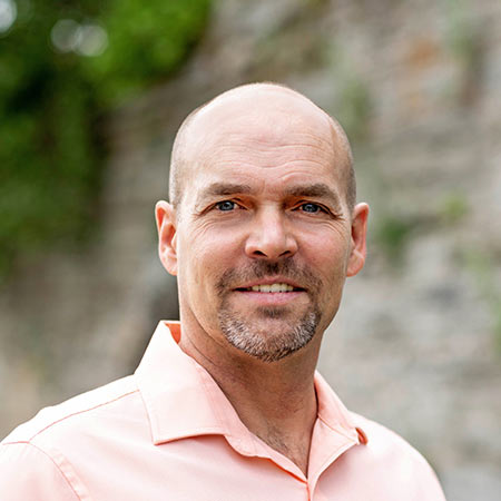 Department 56 Artist Paul Lundberg