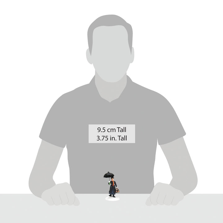 Mary Poppins Arrives