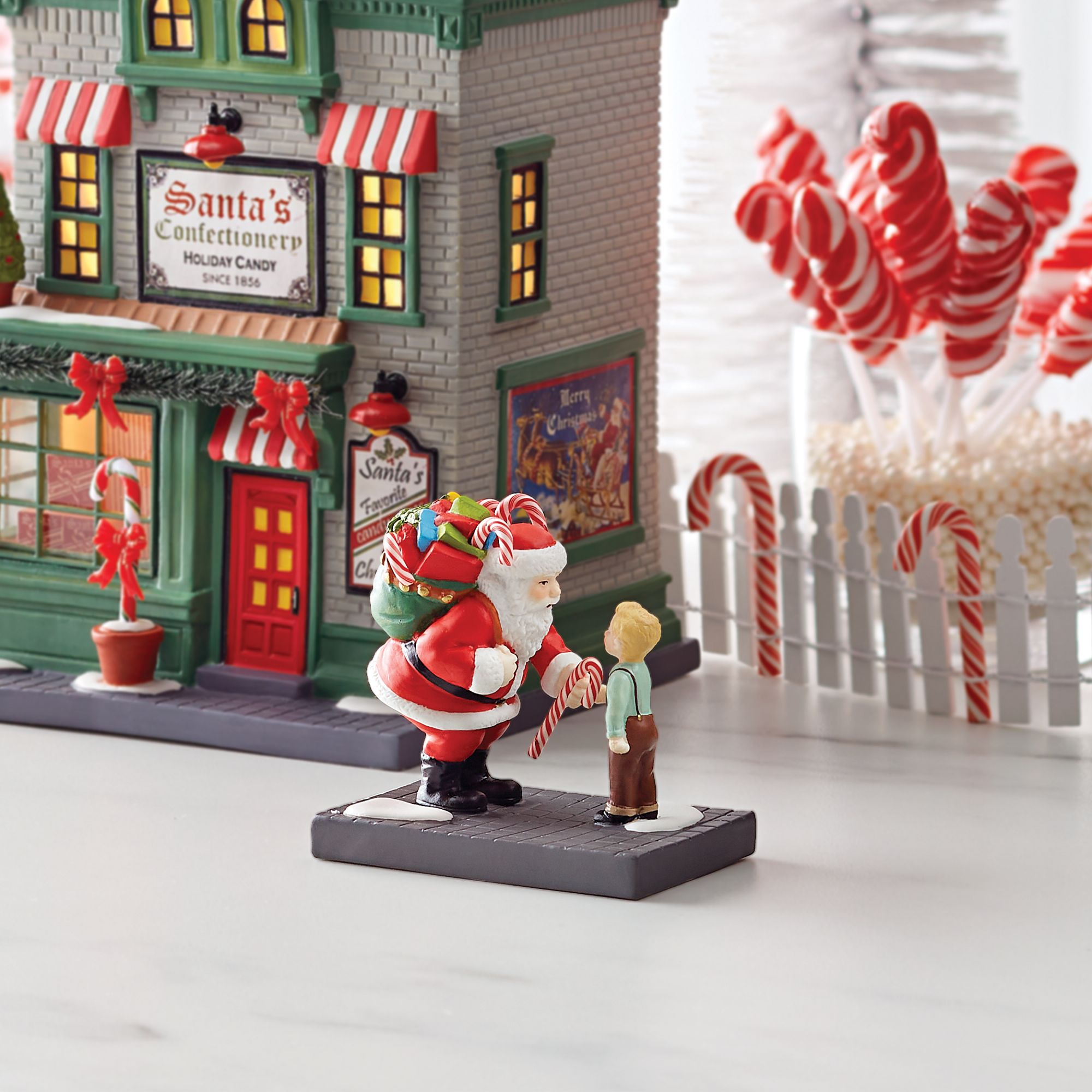 Santa – Department 56