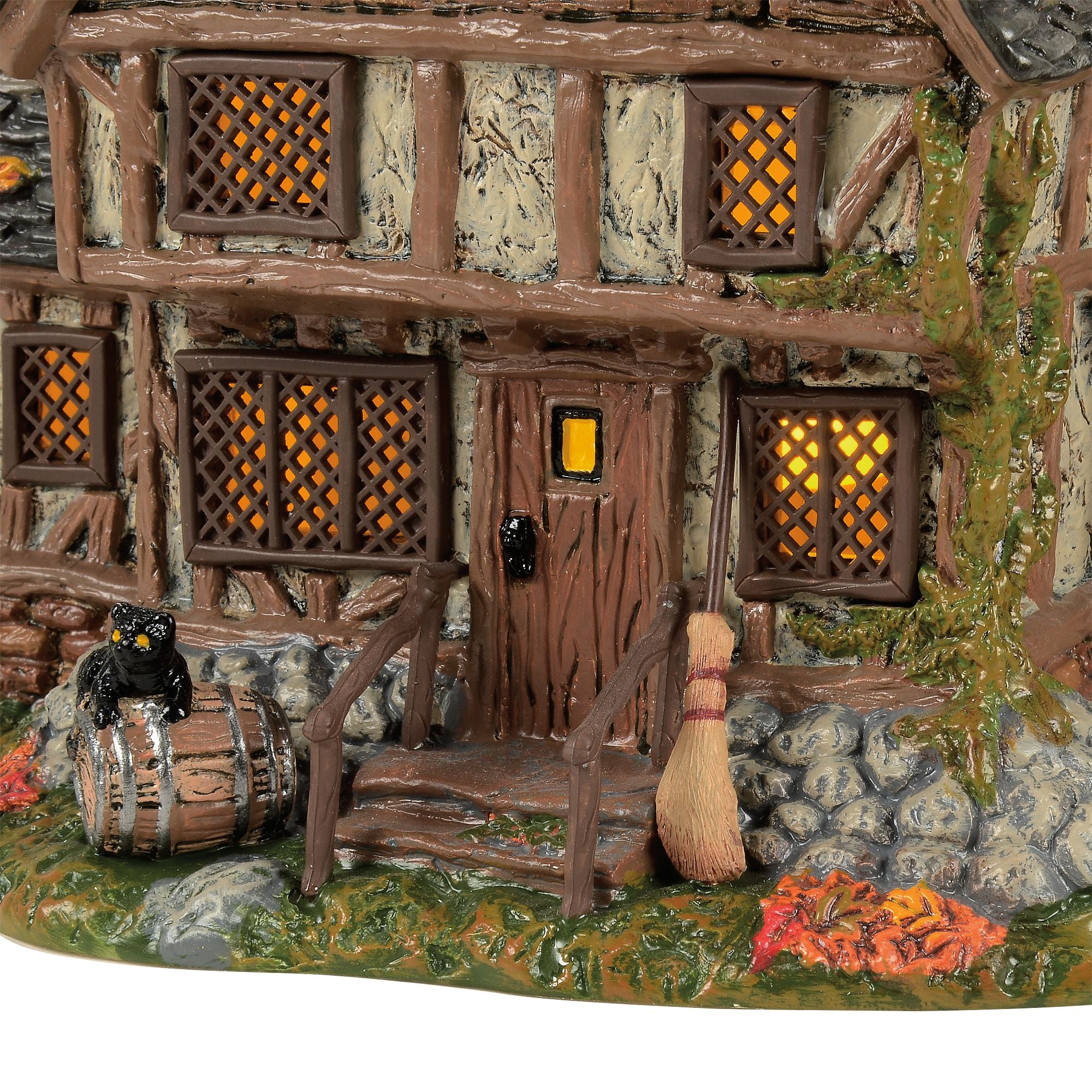 The Sanderson Sister's Cottage – Department 56