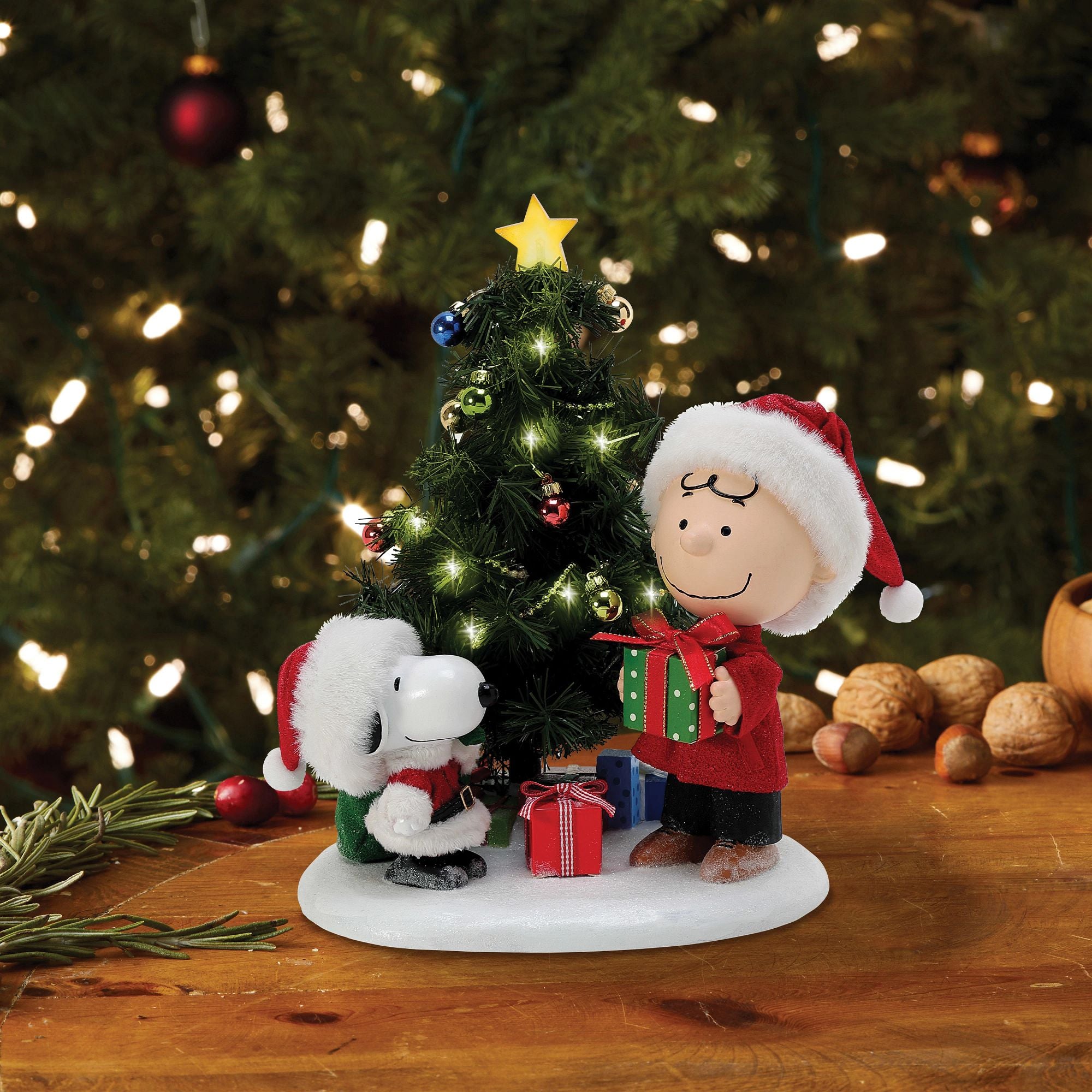 ピーナッツ　デパートメント 56 スヌーピー クリスマス　ライトアップフィギュア Christmas Time is Here – Department 56