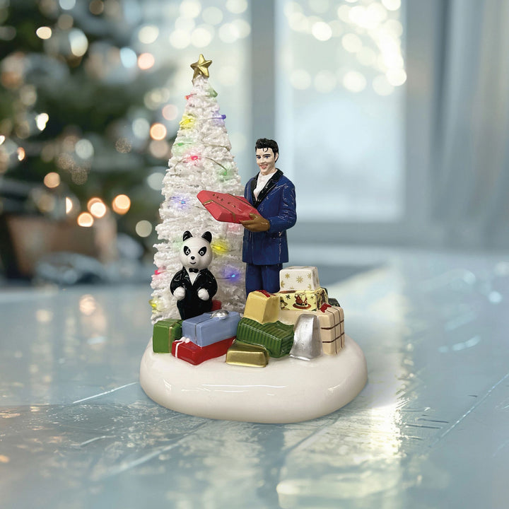 Elvis Passes Out The Gifts